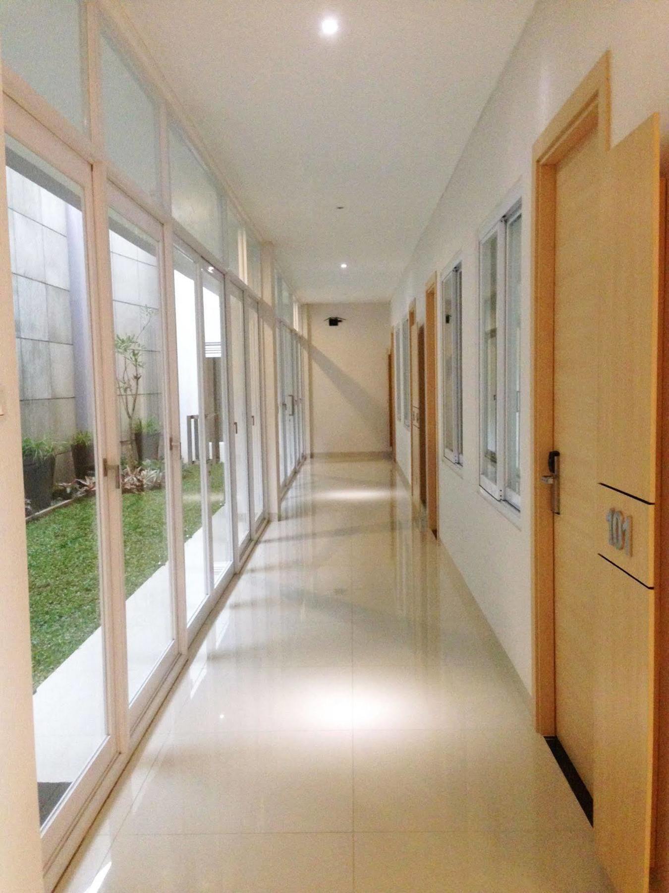 เปโตโกกัน เรสซิเดนซ์ Hotel Mencil ภายนอก รูปภาพ