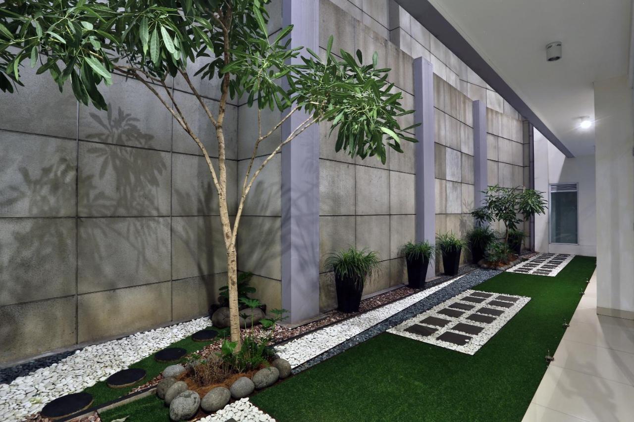 เปโตโกกัน เรสซิเดนซ์ Hotel Mencil ภายนอก รูปภาพ